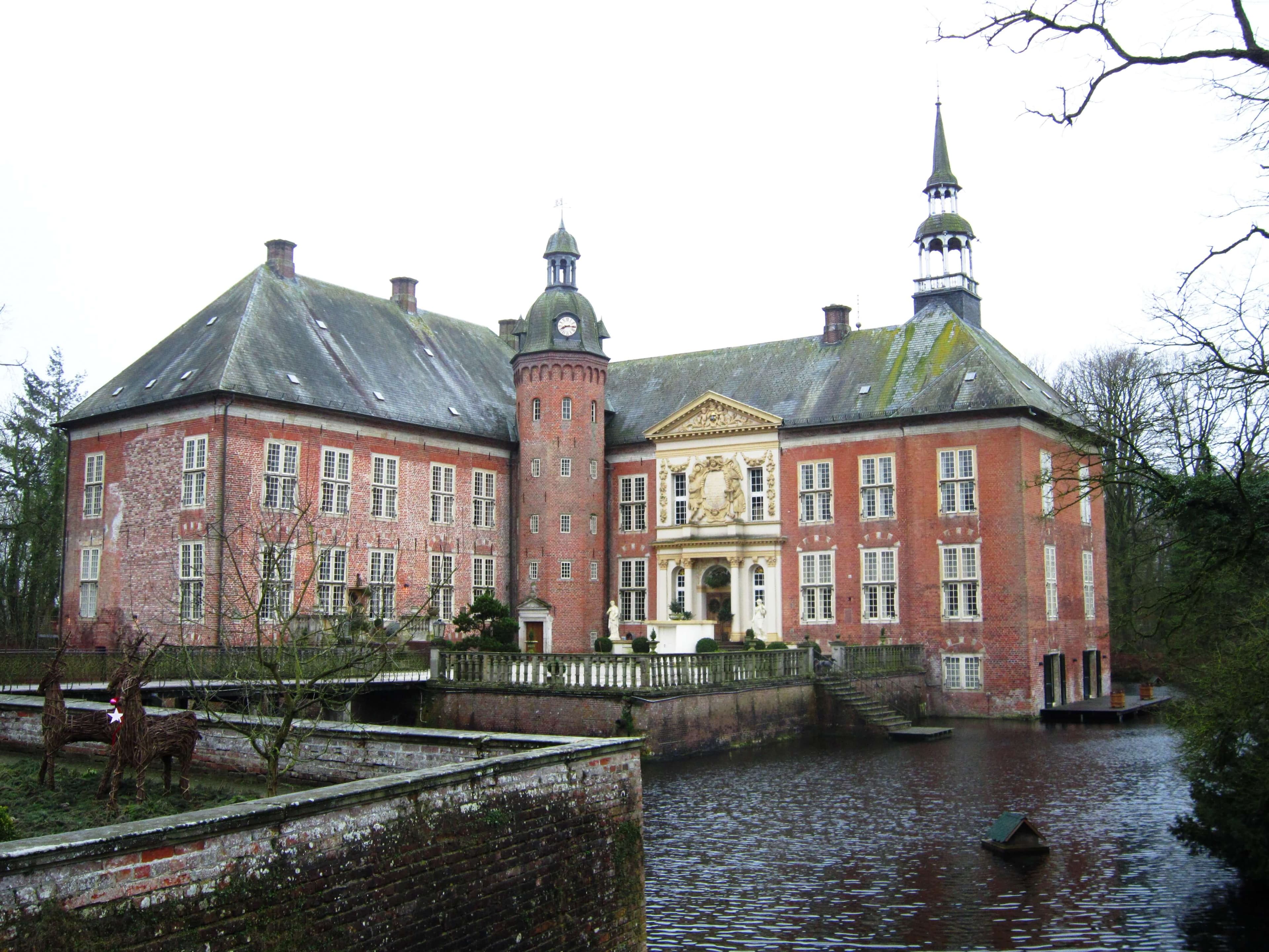 Schloss Gödens in Neustadtgödens, Gemeinde Sande